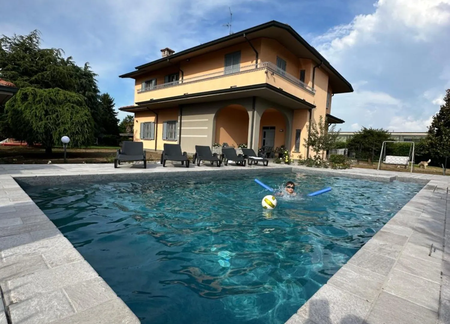 Villa 2 Cassano D'adda 0*,